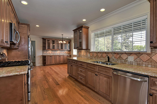 Kitchen - Dining